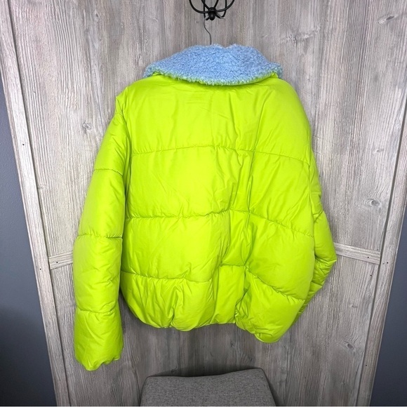 Urban Outfitters Duckie Puffer Jacket Neon Green - Picture 3 of 6